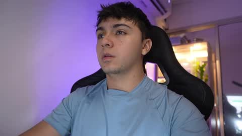 aron__cooper online show from 29, 3, 2026