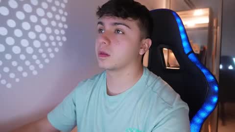 aron__cooper online show from 23, 5, 2026