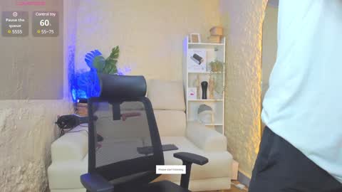 ARON BOLT online show from 26, 1, 2025