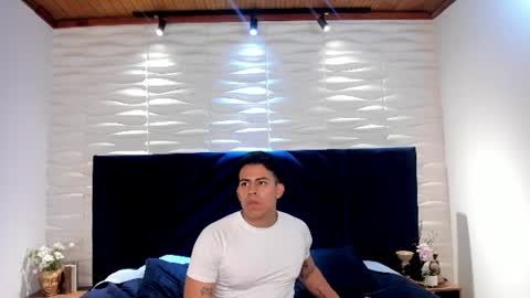 Snapshot of aron_nash chatting on 15, 7, 2026 Aron online show from 15, 7, 2026