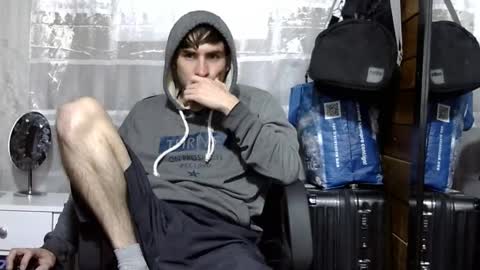 Aron G Franco online show from 1, 10, 2025