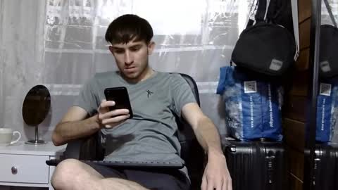 Aron G Franco online show from 6, 10, 2025