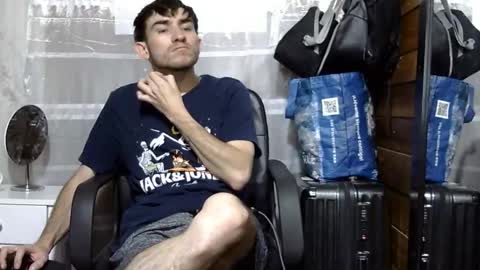 Aron G Franco online show from 15, 10, 2025