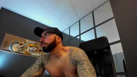 AronGrant online show from 4, 2, 2025