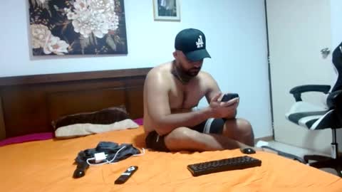 aronmiller online show from 21, 9, 2025