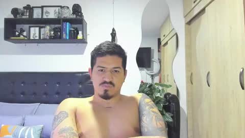 ARON  Independent model  online show from 24, 10, 2025