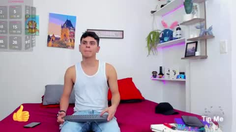 Aroon   online show from 4, 7, 2026