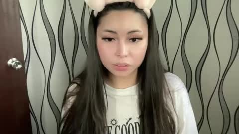 KATE MORE  online show from 22, 2, 2025