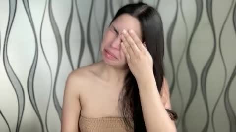 KATE MORE  online show from 28, 9, 2025