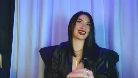    online show from 17, 11, 2025