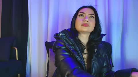    online show from 19, 11, 2025