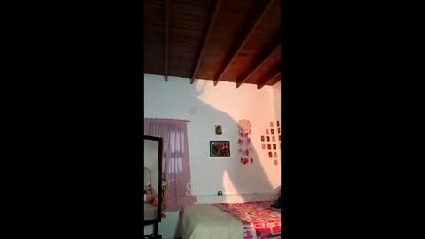 Julieta online show from 31, 5, 2026