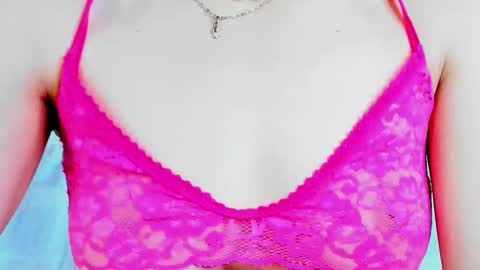 artemisa_leon online show from 10, 9, 2025