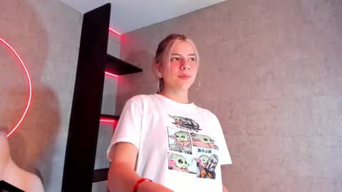 artemisablake online show from 6, 1, 2025