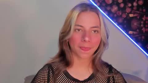 artemisablake online show from 28, 2, 2025