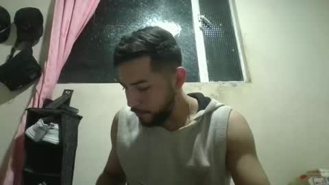 Snapshot of arthur1718 chatting on 21, 10, 2025 arthur1718 online show from 21, 10, 2025