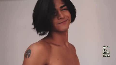 I AM HERE online show from 9, 4, 2026