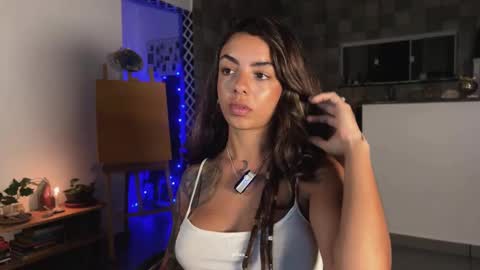 isis online show from 19, 11, 2025