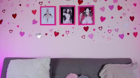 Snapshot of artmiajoy chatting on 27, 2, 2025 MIA OF artmiajoy online show from 27, 2, 2025