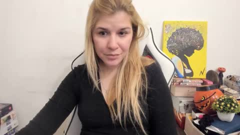 Snapshot of artsyandcraftsy_ chatting on 11, 3, 2025 MIA online show from 11, 3, 2025