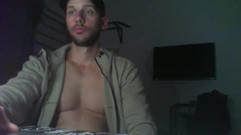 Snapshot of artur833 chatting on 18, 10, 2025 artur833 online show from 18, 10, 2025