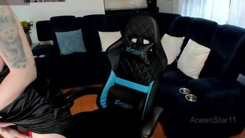 hellen online show from 6, 3, 2025