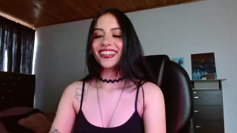   Independent Model online show from 9, 9, 2025