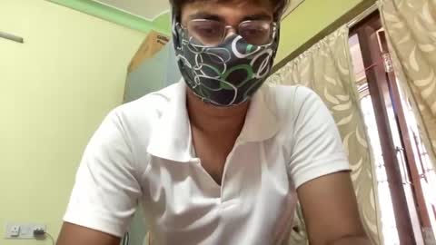 aryan_980763874 online show from 18, 5, 2026