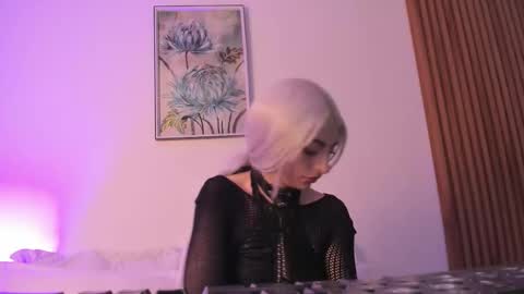 Asami Yaeko              online show from 10, 10, 2025