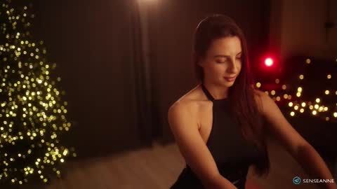 Snapshot of asensse chatting on 14, 12, 2025 Call me Ann online show from 14, 12, 2025