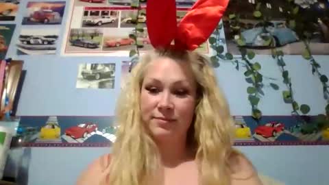 Snapshot of ash0ley chatting on 30, 10, 2025 ash0ley online show from 30, 10, 2025