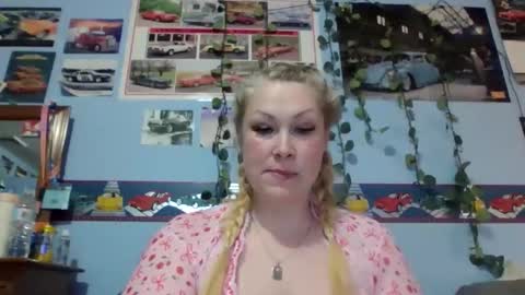 ash0ley online show from 14, 1, 2026