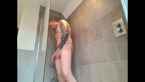 Ash online show from 4, 2, 2025