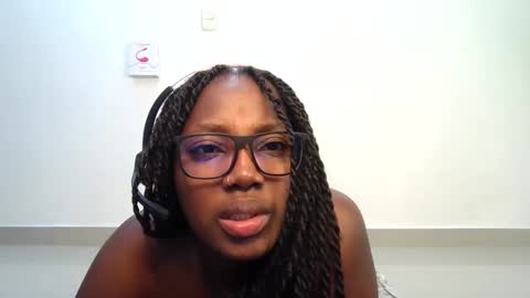 Snapshot of ashaichious chatting on 8, 6, 2026 Ebonie Rose online show from 8, 6, 2026