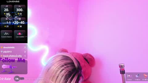 AshantiINDEPENDENT MODEL online show from 23, 2, 2025