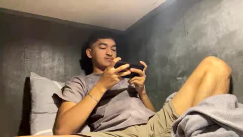 Ash Cross online show from 17, 1, 2026