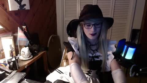 Ashley Scarlett online show from 3, 4, 2026