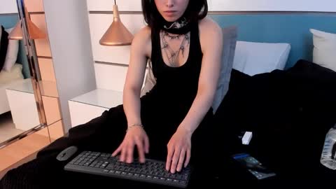 Ashkoreh online show from 19, 11, 2025