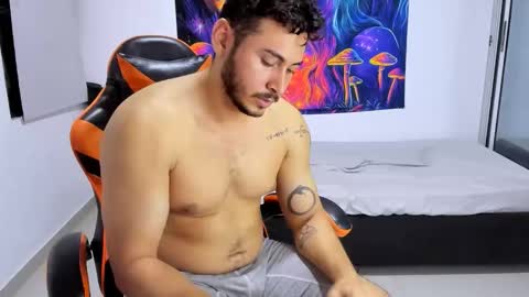 ashlan_king online show from 8, 9, 2025