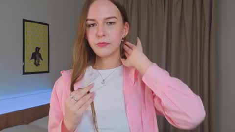 Snapshot of ashlealavender chatting on 18, 3, 2026 April online show from 18, 3, 2026