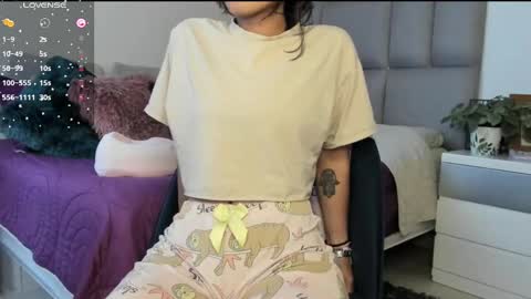 Carolina  online show from 11, 2, 2025