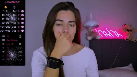 Ashley online show from 17, 11, 2025