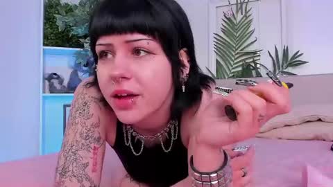 Snapshot of ashley_alt chatting on 25, 7, 2026 Ashley online show from 25, 7, 2026