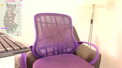 Soy Ash online show from 11, 3, 2025