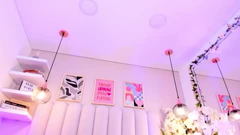 Ashley online show from 10, 10, 2025