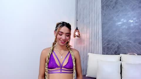 ashley_miller26 online show from 20, 1, 2025