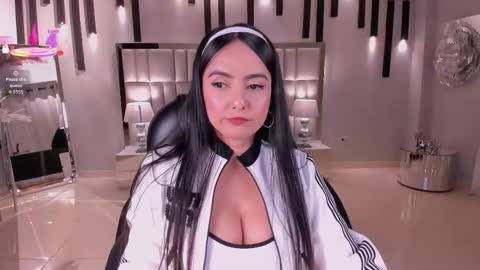 Ashley Jhonson  online show from 26, 10, 2025