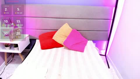 ashleyrobert_ online show from 4, 7, 2026