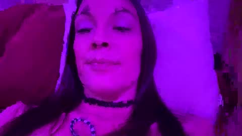 Snapshot of ashleyshyne69 chatting on 28, 12, 2024 Ashley online show from 28, 12, 2024