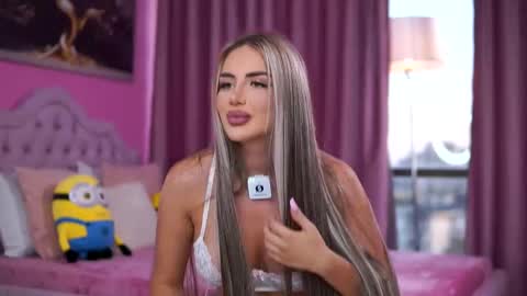 Ashley online show from 13, 9, 2025